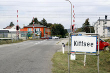 Rak&uacute;ska obec Kittsee je na skok od Bratislavy. FOTO: M. Kmet
