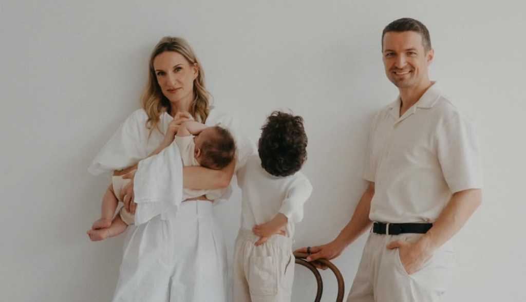 Viktor a Adela nepl&aacute;nuj&uacute; tv&aacute;re det&iacute; zverejňovať na sieťach.