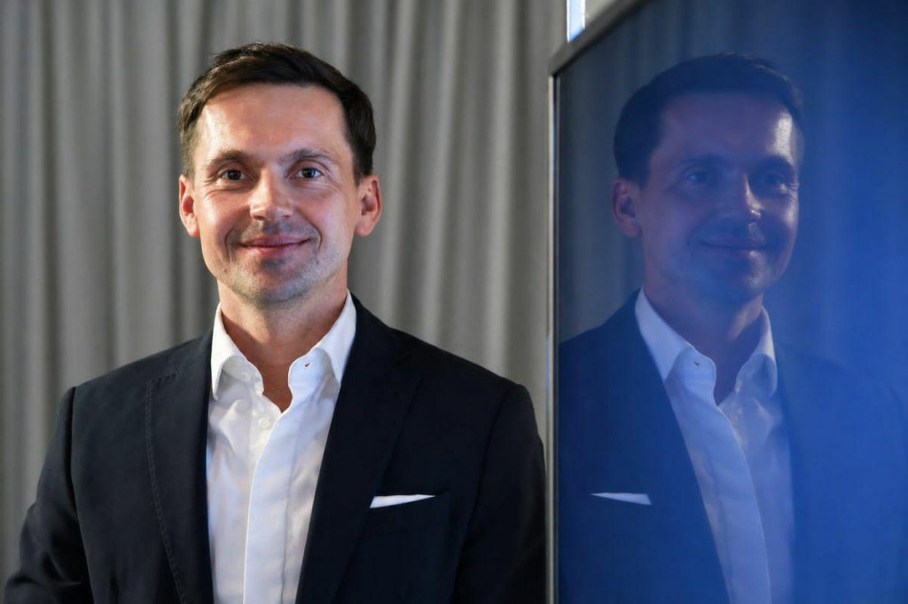 Samotn&uacute; s&eacute;riov&uacute; v&yacute;robu budeme realizovať a sp&uacute;&scaron;ťať až z&iacute;skan&iacute; povolen&iacute;, hovor&iacute; v&yacute;konn&yacute; riaditeľ Gotion InoBat Batteries Pavol Kroko&scaron;. FOTO: HN/Matej Duman