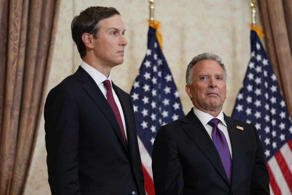 Americk&iacute; vyjedn&aacute;vači Steve Witkoff a Jared Kushner by mali do Pakistanu na rokovania s ir&aacute;nskou deleg&aacute;ciou odcestovať op&auml;ť v sobotu r&aacute;no americk&eacute;ho času. FOTO: Reuters