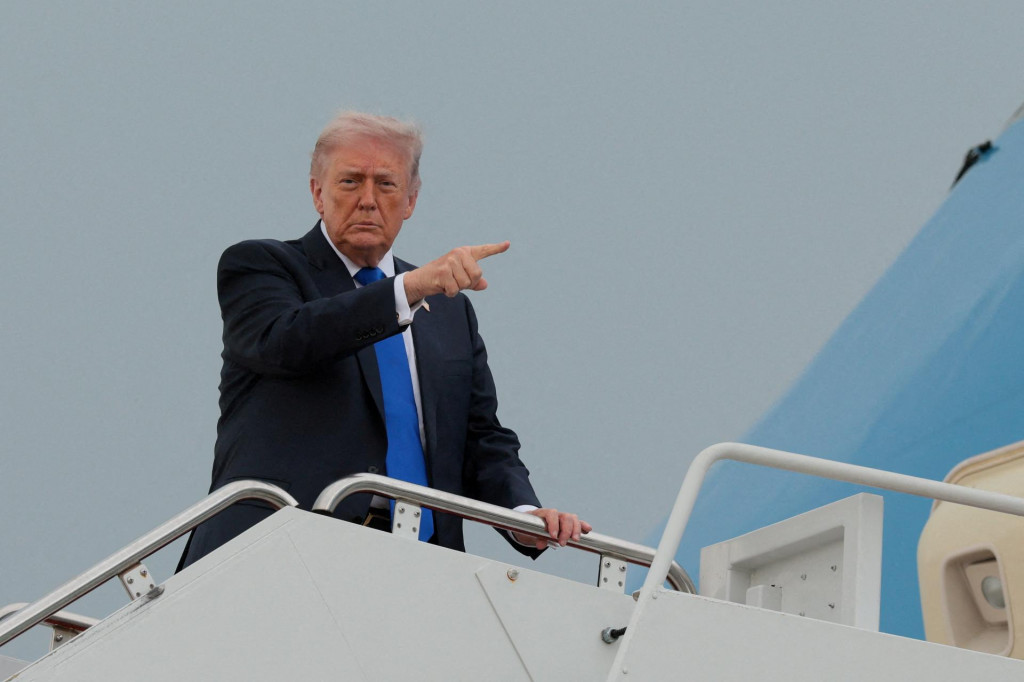 Americk&iacute; emis&aacute;ri Steve Witkoff a Jared Kushner smeruj&uacute; do Islamabadu, aby sa zapojili do rokovan&iacute; o ukončen&iacute; vojny. FOTO: Reuters