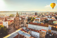 Ko&scaron;ice sp&aacute;ja s hlavn&yacute;m mestom aj leteck&aacute; linka. FOTO: HN/Miroslava Spodniakov&aacute;
