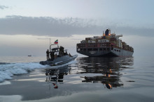 Cez Hormuz v mierov&yacute;ch časoch prech&aacute;dza približne p&auml;tina svetov&yacute;ch dod&aacute;vok ropy. FOTO: Reuters