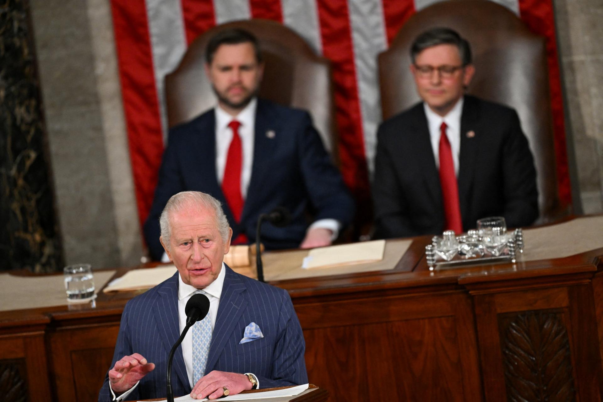 Karol III. v americkom Kongrese: Británia a USA sa musia opäť oddať jeden druhému