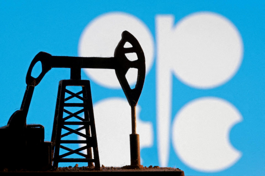 Spojen&eacute; arabsk&eacute; emir&aacute;ty boli dlhoročn&yacute;m členom kartelu OPEC. FOTO: Reuters