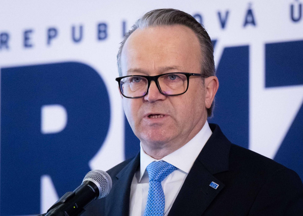 Prezident Republikovej &uacute;nie zamestn&aacute;vateľov Miroslav Kiraľvarga upozorňuje na niž&scaron;&iacute; z&aacute;ujem zahraničn&yacute;ch investorov o Slovensko. FOTO: TASR/J. Kotian