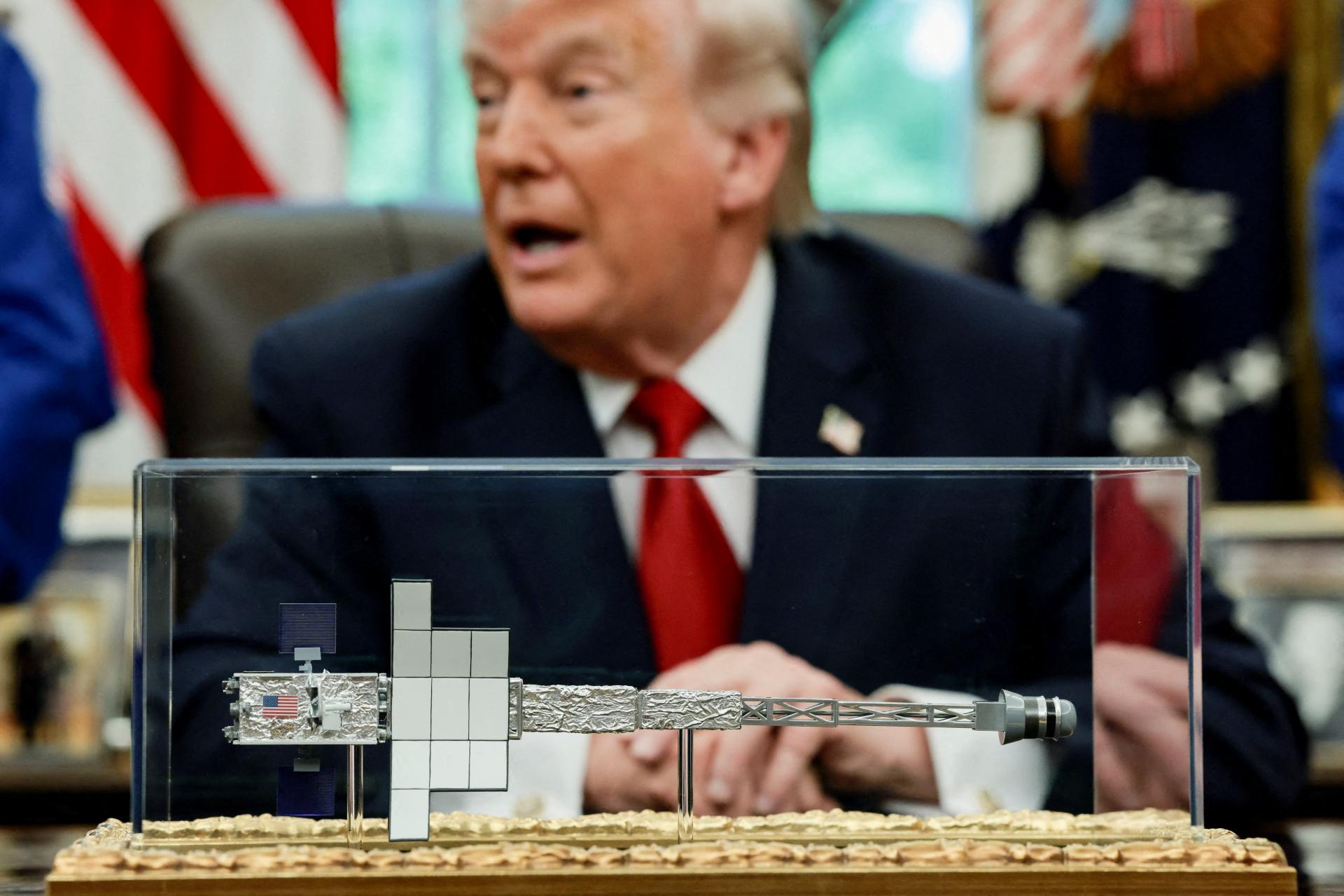 USA zvažujú zníženie počtu vojakov v Nemecku. Čoskoro dospejeme k rozhodnutiu, vyhlásil Trump