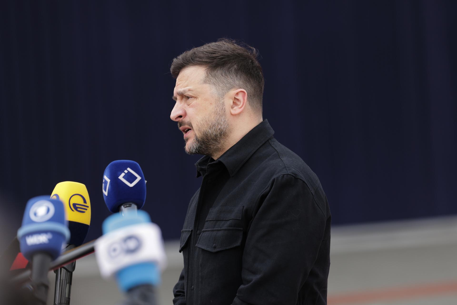 Na rokovaniach o mieri na Ukrajine sa musí zúčastniť aj Európa, povedal Zelenskyj