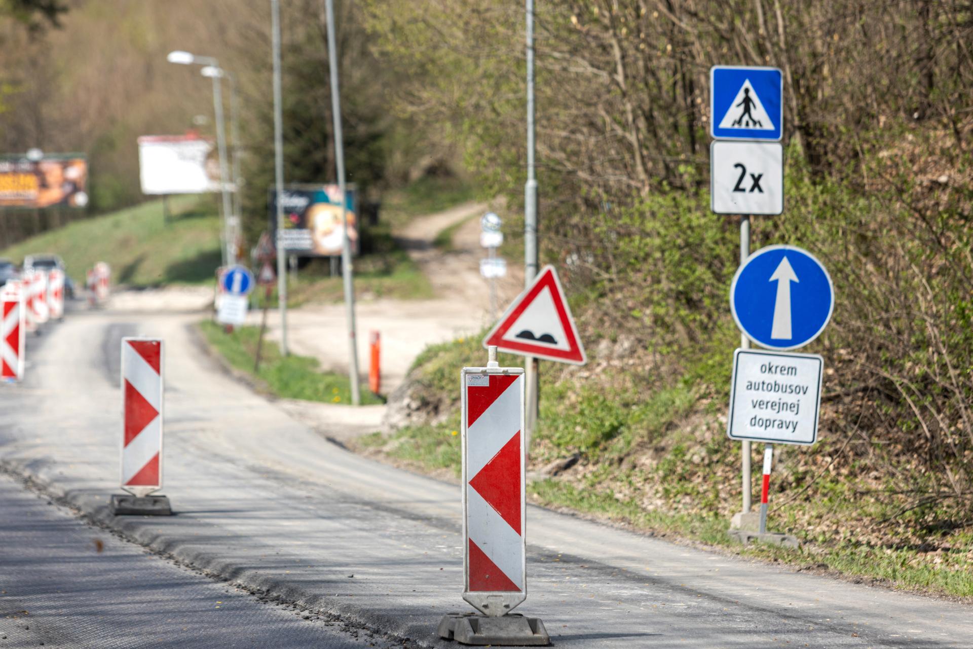 Späť k základom: Kvíz o dopravných značkách, ktorý musí zvládnuť každý vodič