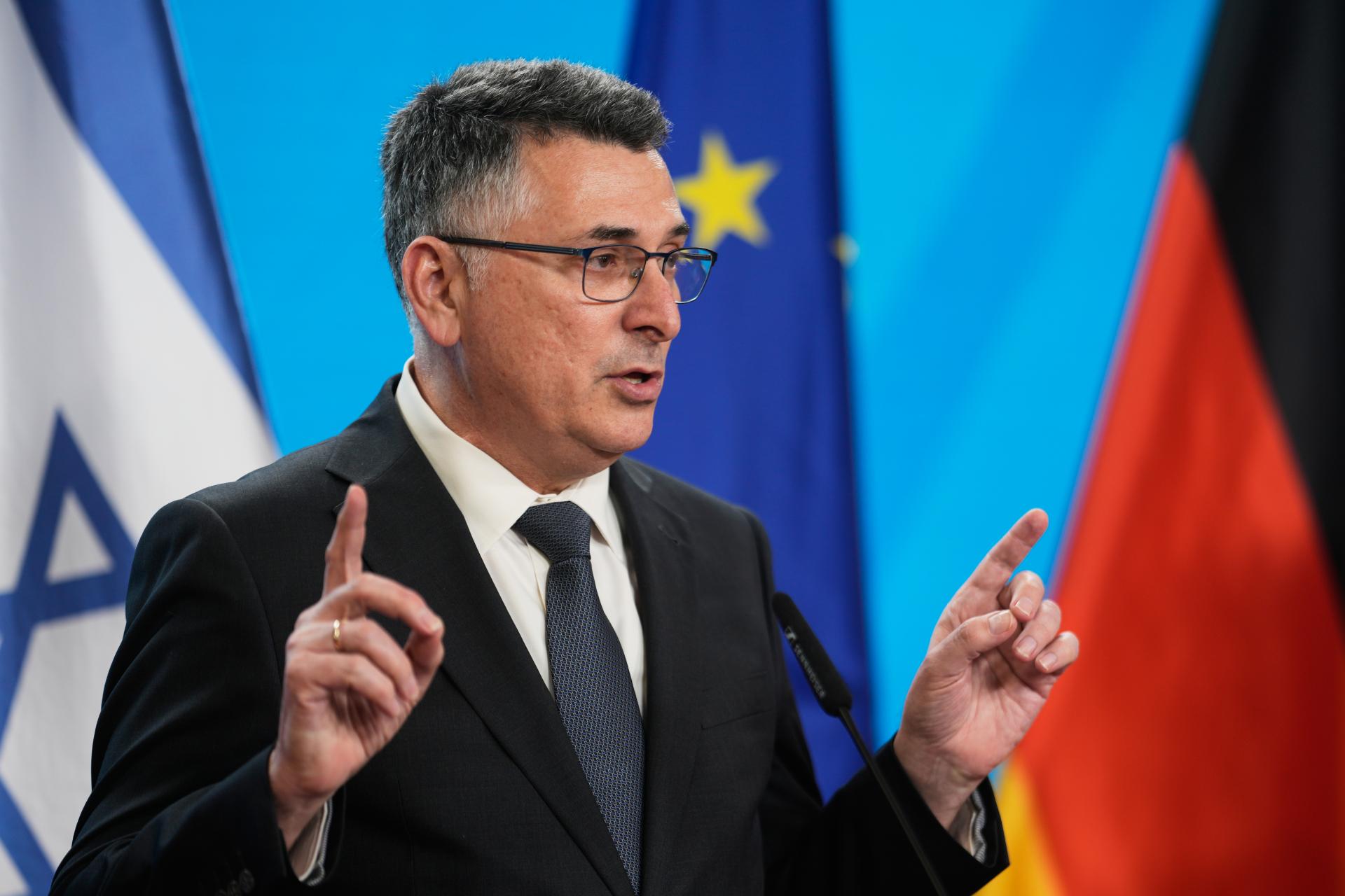 &Scaron;&eacute;f nemeckej diplomacie Wadephul vyzval Ir&aacute;n, aby zasadol k rokovaciemu stolu