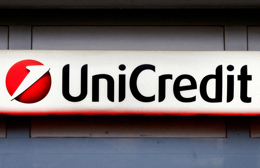 Slovensk&aacute; a česk&aacute; Unicredit Bank vyk&aacute;zala v prvom &scaron;tvrťroku tohto roka čist&yacute; zisk 122 mili&oacute;nov eur. FOTO: Reuters