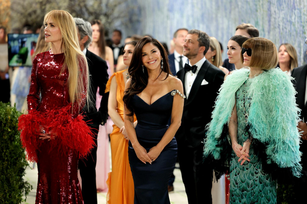 Met Gala - ak nie ste osobne pozvan&iacute; b&yacute;valou &scaron;&eacute;fredaktorkou Vogue - je poriadne drah&aacute; z&aacute;ležitosť.
