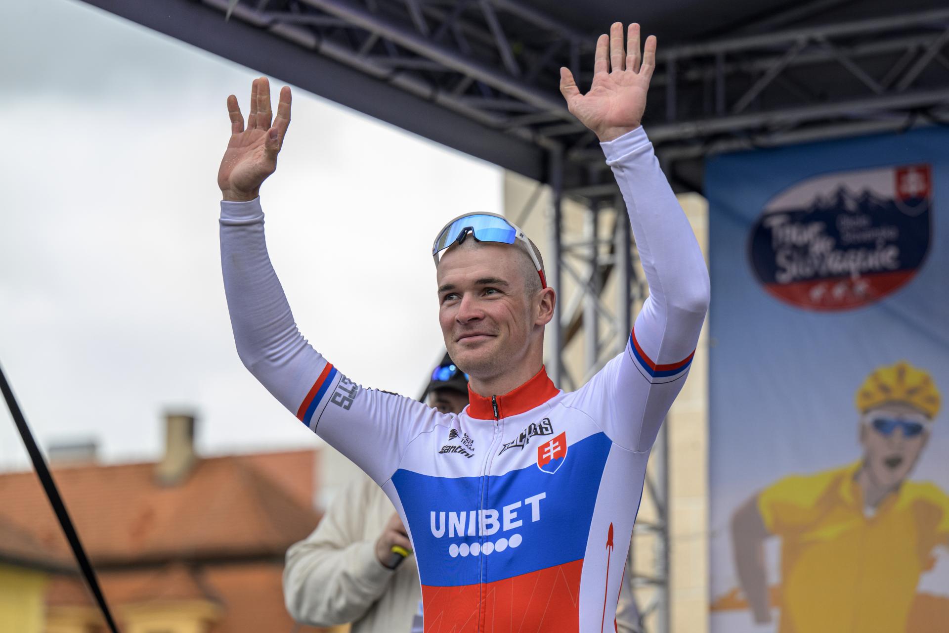 V stop&aacute;ch Sagana? Keď sa postav&iacute;m na &scaron;tart, chcem vyhrať, hovor&iacute; pre HN slovensk&yacute; debutant na Giro d&acute;Italia