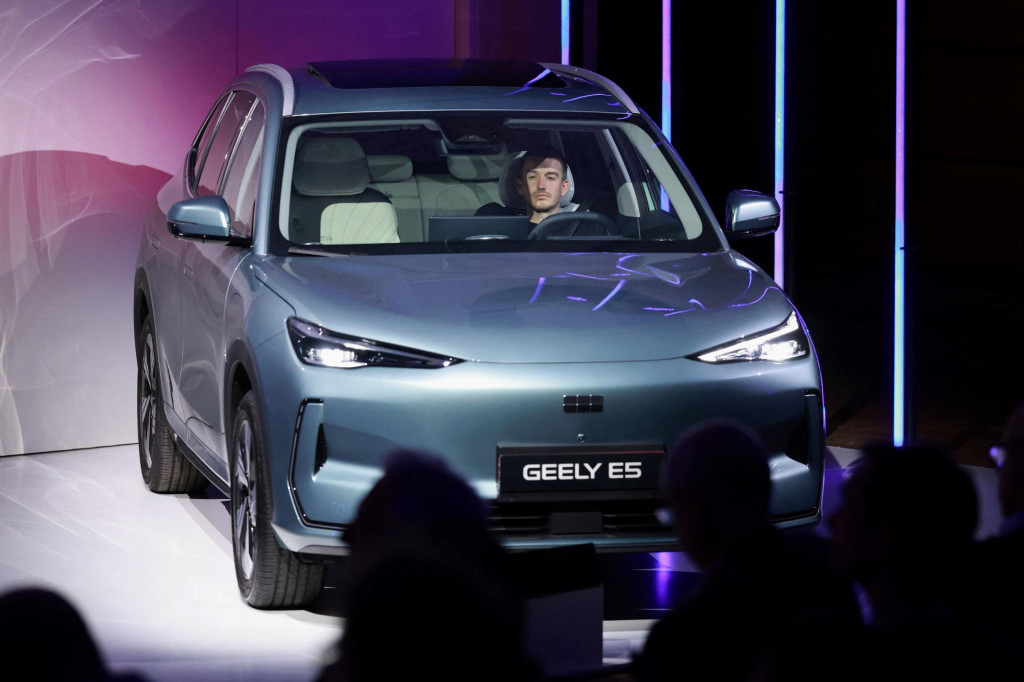 Geely je druh&aacute; najv&auml;č&scaron;ia č&iacute;nska automobilka po spoločnosti BYD. FOTO: Reuters