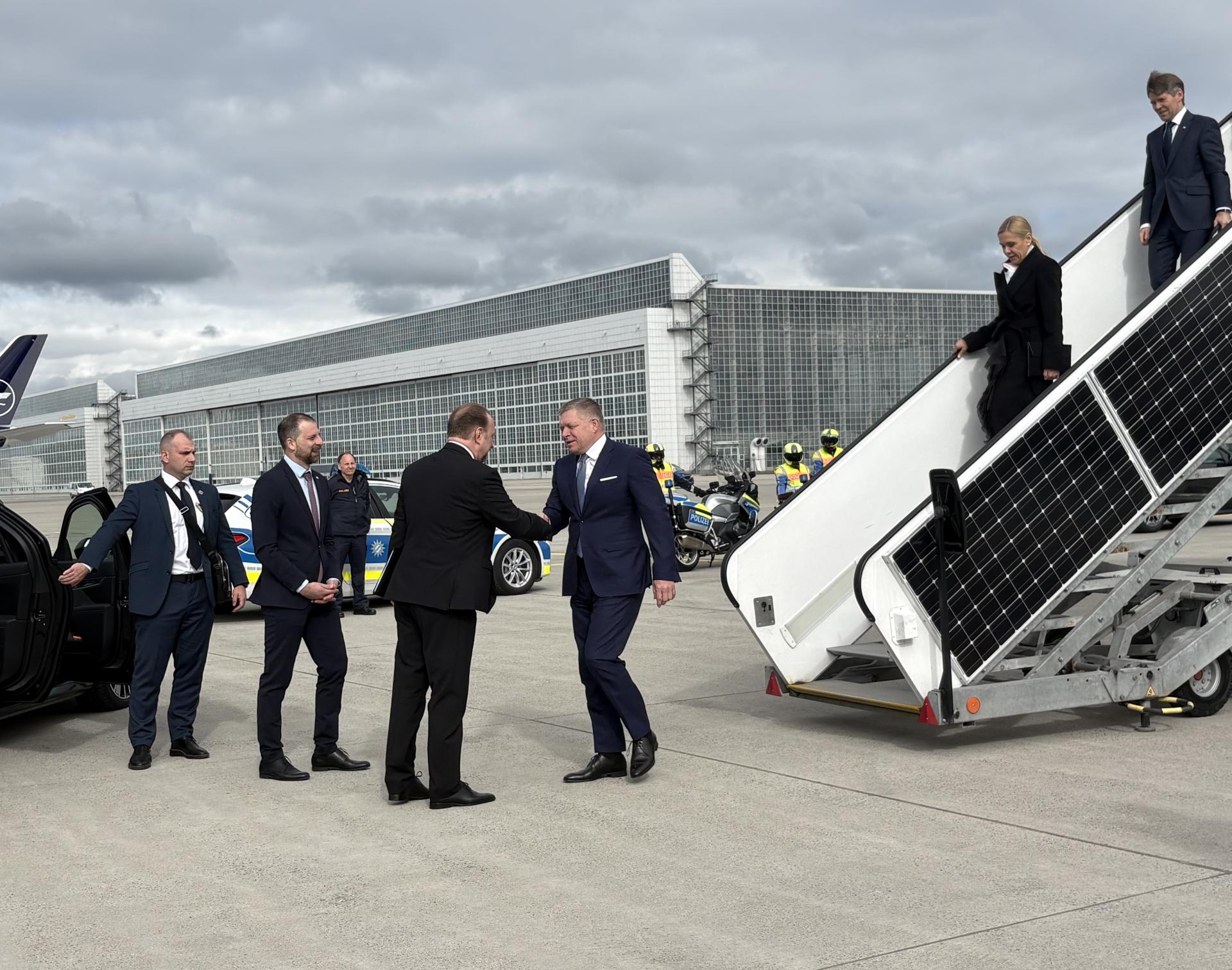 Fico rokoval so S&ouml;derom, Bavorsko označil za v&yacute;znamn&eacute;ho obchodn&eacute;ho partnera