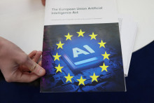 K&oacute;pia dokumentu &bdquo;Z&aacute;kon Eur&oacute;pskej &uacute;nie o umelej inteligencii. FOTO: Reuters