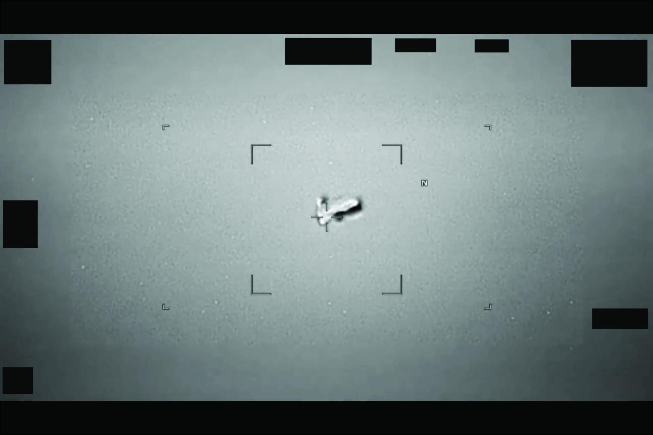 Pentag&oacute;n zverejnil utajovan&eacute; vide&aacute; a fotky UFO. Dokumentuj&uacute; pr&iacute;pady od roku 1947 až po dne&scaron;ok