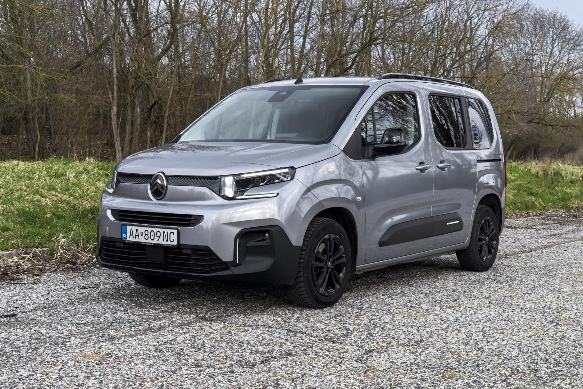 Na pr&aacute;cu, ale aj pre rodinu: franc&uacute;zske MPV st&aacute;le žije a dokonca s dieselom