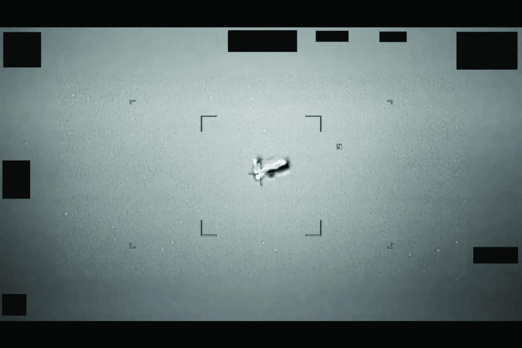Pentag&oacute;n zverejnil ďal&scaron;ie utajovan&eacute; s&uacute;bory t&yacute;kaj&uacute;ce sa neidentifikovan&yacute;ch lietaj&uacute;cich objektov (UFO) a vzdu&scaron;n&yacute;ch javov (UAP). FOTO: Web Ministerstva vojny Spojen&yacute;ch &scaron;t&aacute;tov