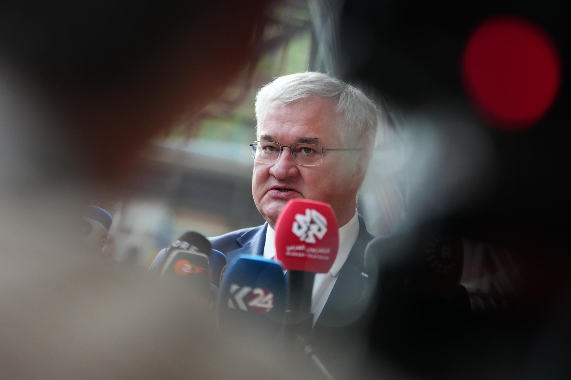 Sybiha vidí šancu na zlepšenie vzťahov. Ukrajina pripravila pre Maďarov návrhy na riešenie sporov