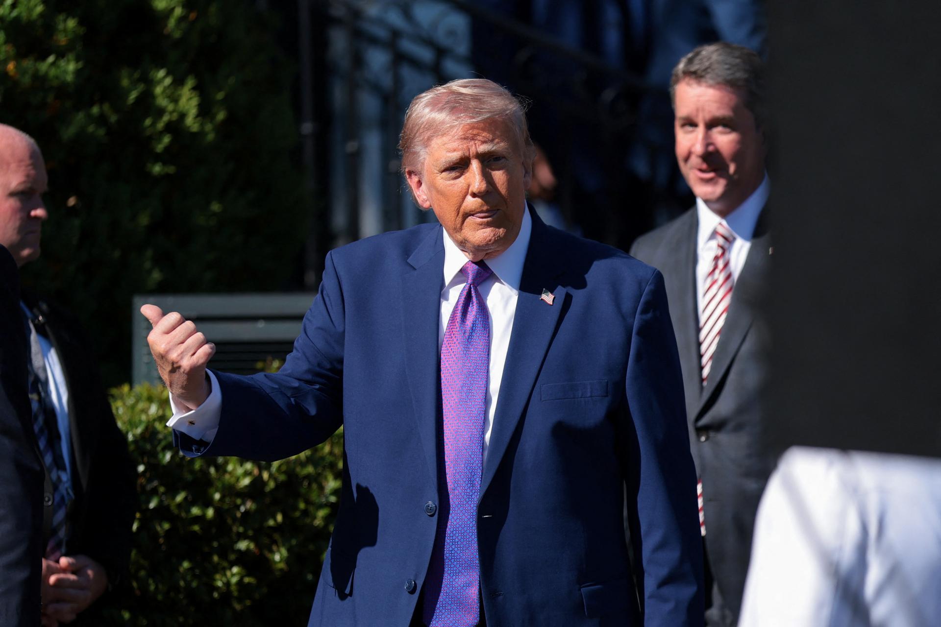 Trumpa budú na návšteve Číny sprevádzať Musk a šéfovia Applu a Boeingu