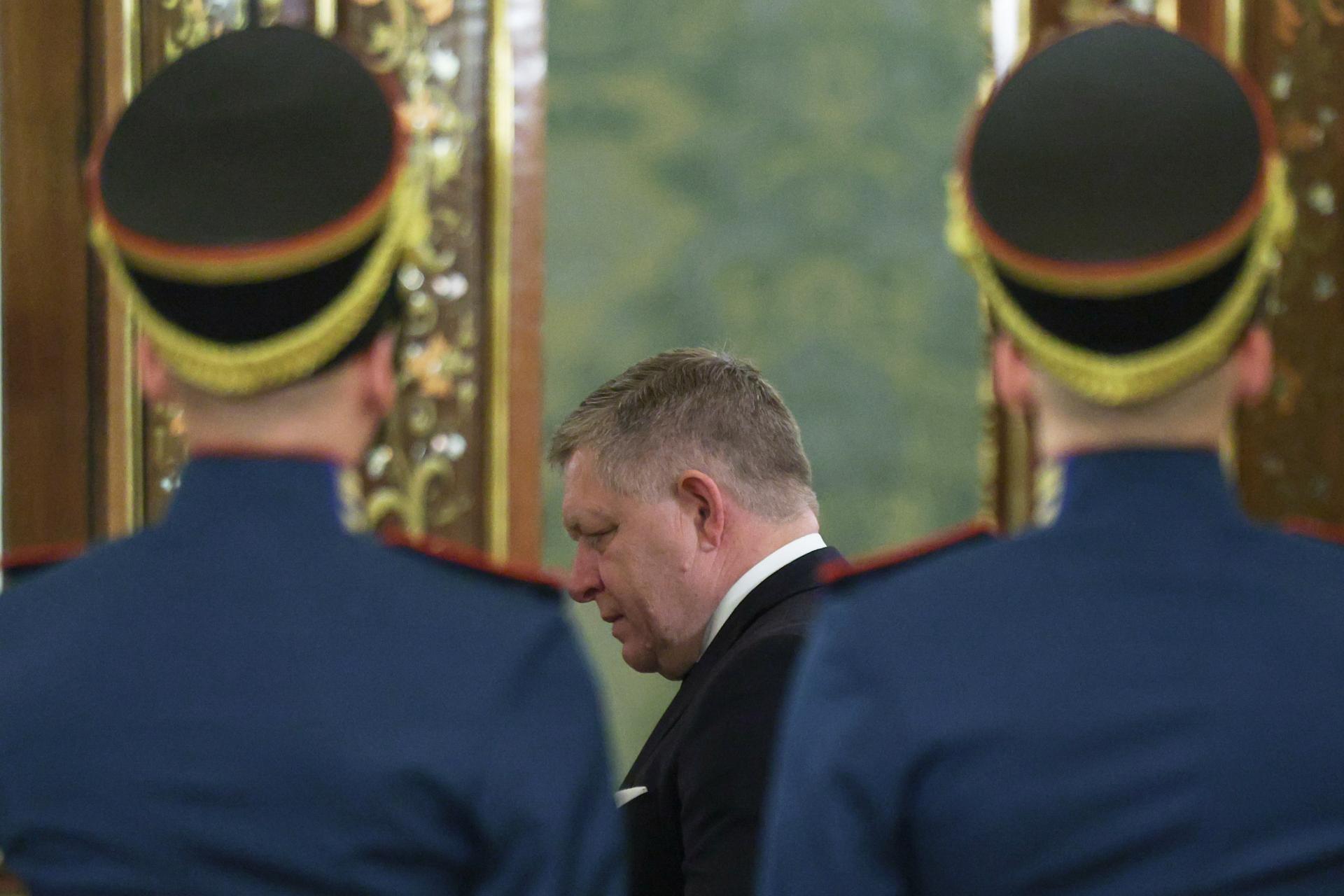 Fico rokoval s eurokomisárkou pre rozšírenie. Srbsko si nezaslúži nefér zaobchádzanie od EÚ, vraví premiér