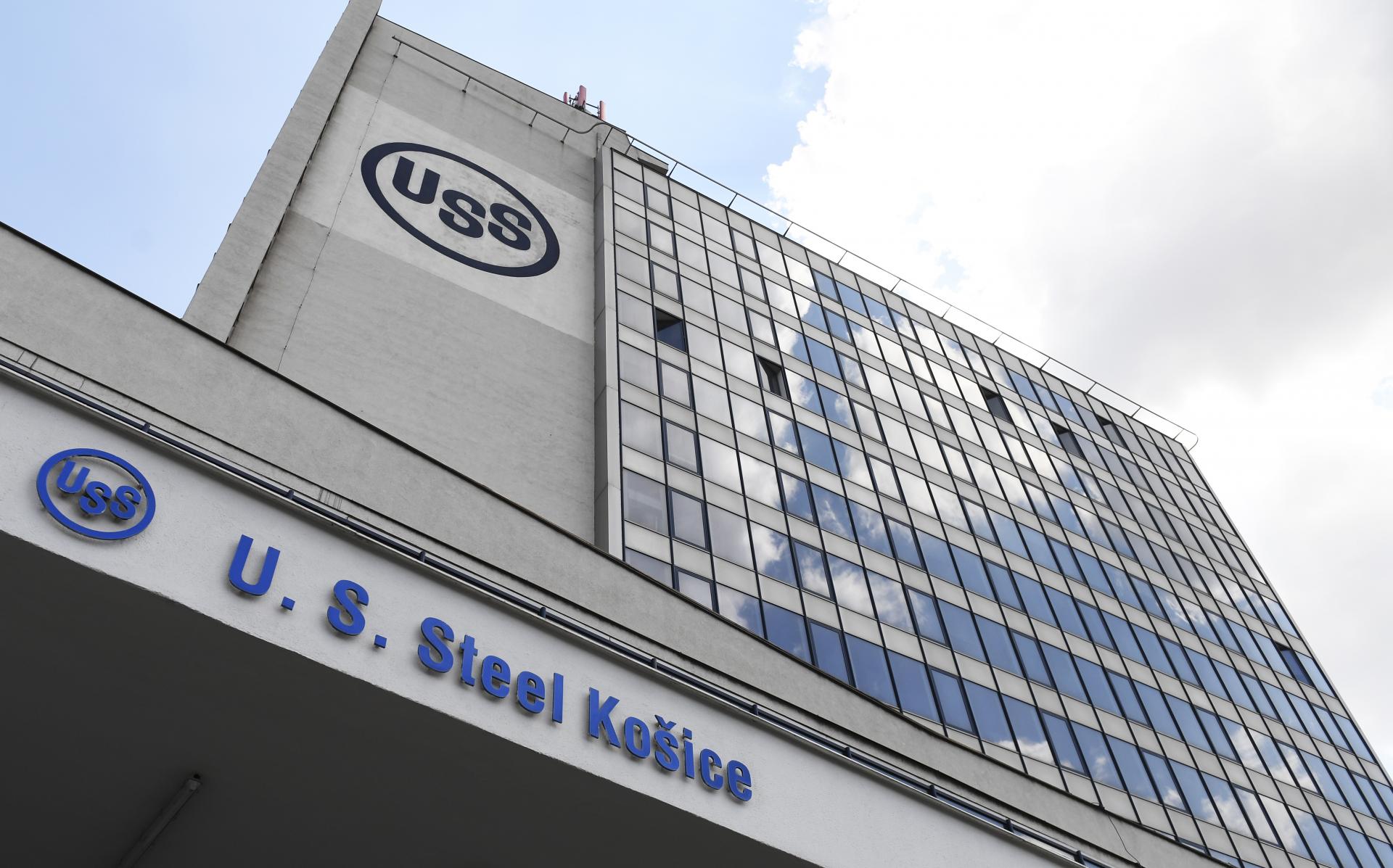 Nippon Steel preberá oceliarne U. S. Steel Košice do priameho vlastníctva
