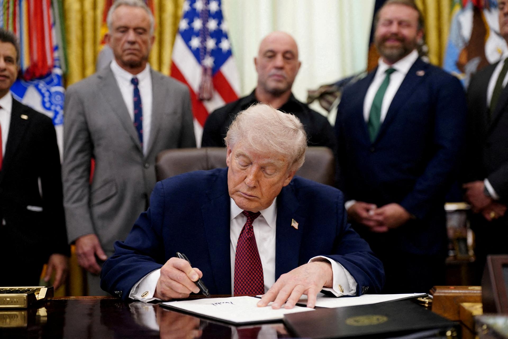 Nov&aacute; americk&aacute; strat&eacute;gia boja proti terorizmu. V čom spoč&iacute;va jej problematickosť?