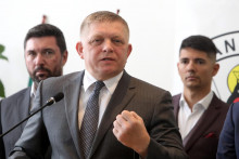 Ako pr&aacute;vnik sa premi&eacute;r Robert Fico na p&ocirc;de Eur&oacute;pskej &uacute;nie jav&iacute; ako opak toho dom&aacute;ceho. FOTO: TASR &ndash; J. Kro&scaron;l&aacute;k