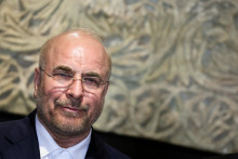 Predseda ir&aacute;nskeho parlamentu Mohammad B&aacute;ker K&aacute;l&iacute;b&aacute;f. FOTO: REUTERS