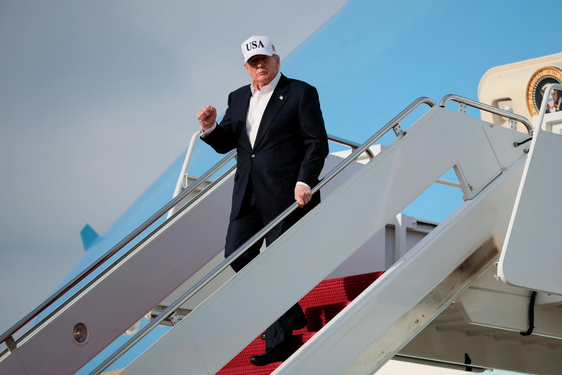Trump hovorí o falošných lístkoch v Marylande. Kauzu má preveriť ministerstvo spravodlivosti