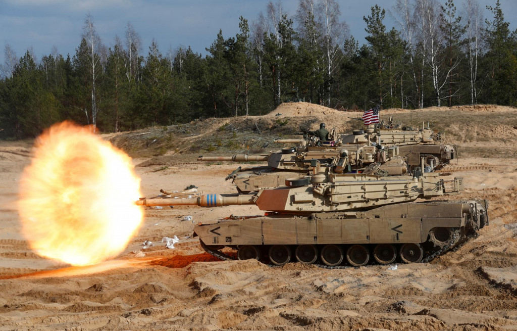 Americk&yacute; tank M1A1 Abrams. FOTO: Reuters
