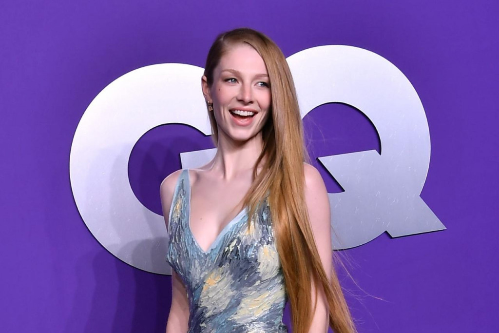 Herečka Hunter Schafer.