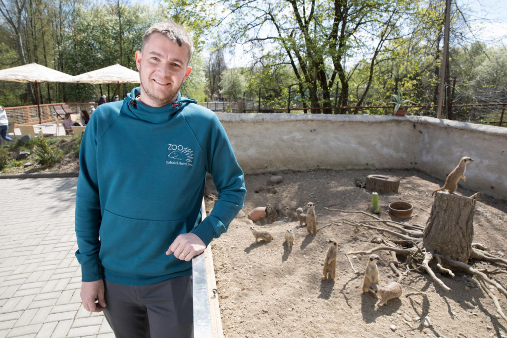 Karol Dzurik je riaditeľom Zoologickej z&aacute;hrady Spi&scaron;sk&aacute; Nov&aacute; Ves, ktor&aacute; je jednou z piatich na Slovensku. FOTO: Peter Mayer
