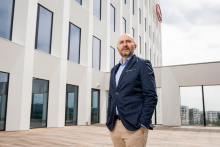 Roman K&yacute;r, prezident Henkel ČR a gener&aacute;lny manaž&eacute;r div&iacute;zie Henkel Consumer Brands pre Česko a Slovensko


 
