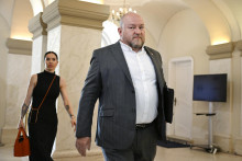 Na sn&iacute;mke minister cestovn&eacute;ho ruchu a &scaron;portu Rudolf Huliak. FOTO: TASR/Pavel Neubauer