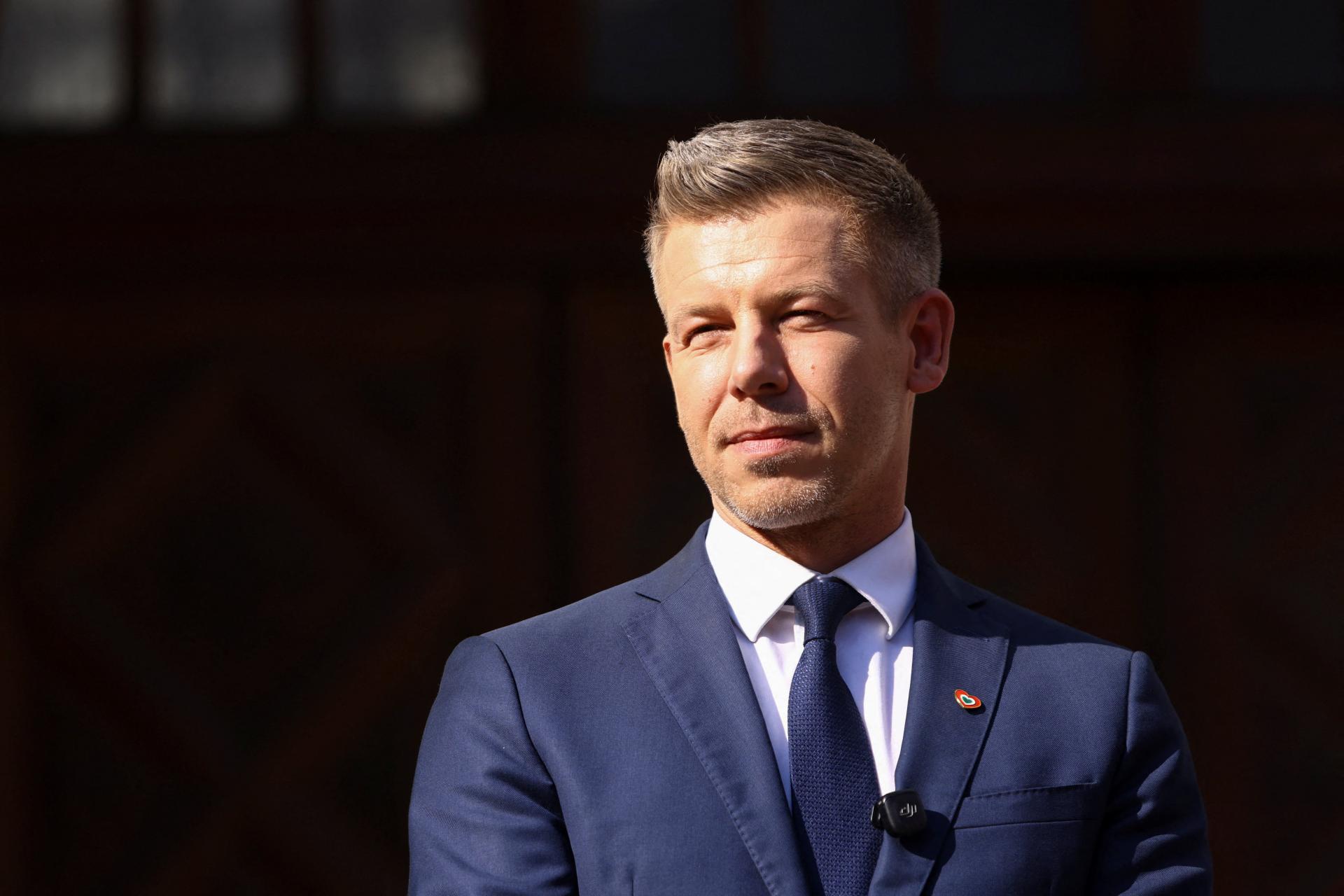 Magyar ide úplne odstaviť Orbána. Ústavný zákon mu zakáže vrátiť sa na post premiéra