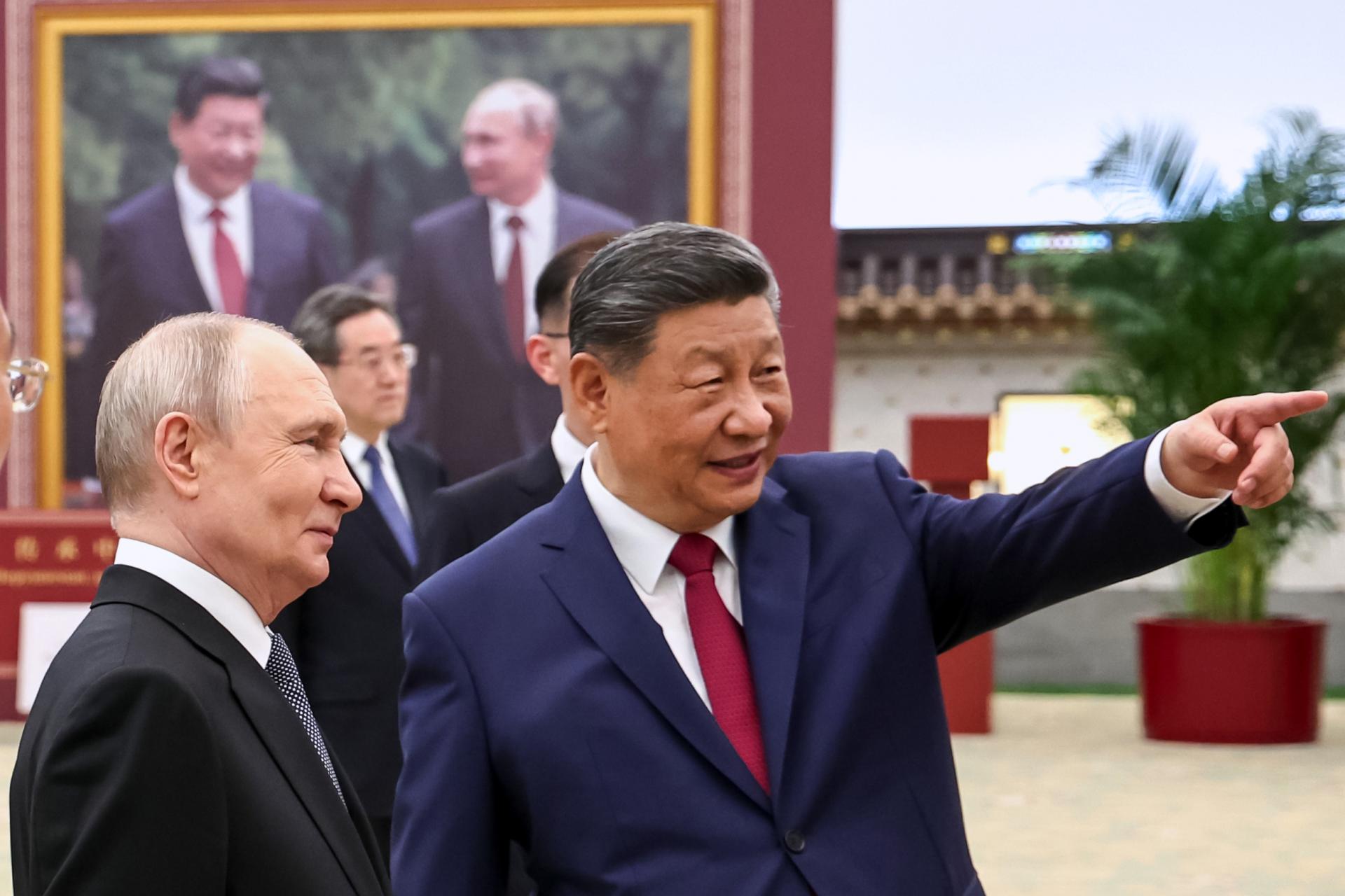 Putin a Si pre nový svetový poriadok. Môže Západ čeliť spojeniu mäkkej sily Číny a surovín Ruska?