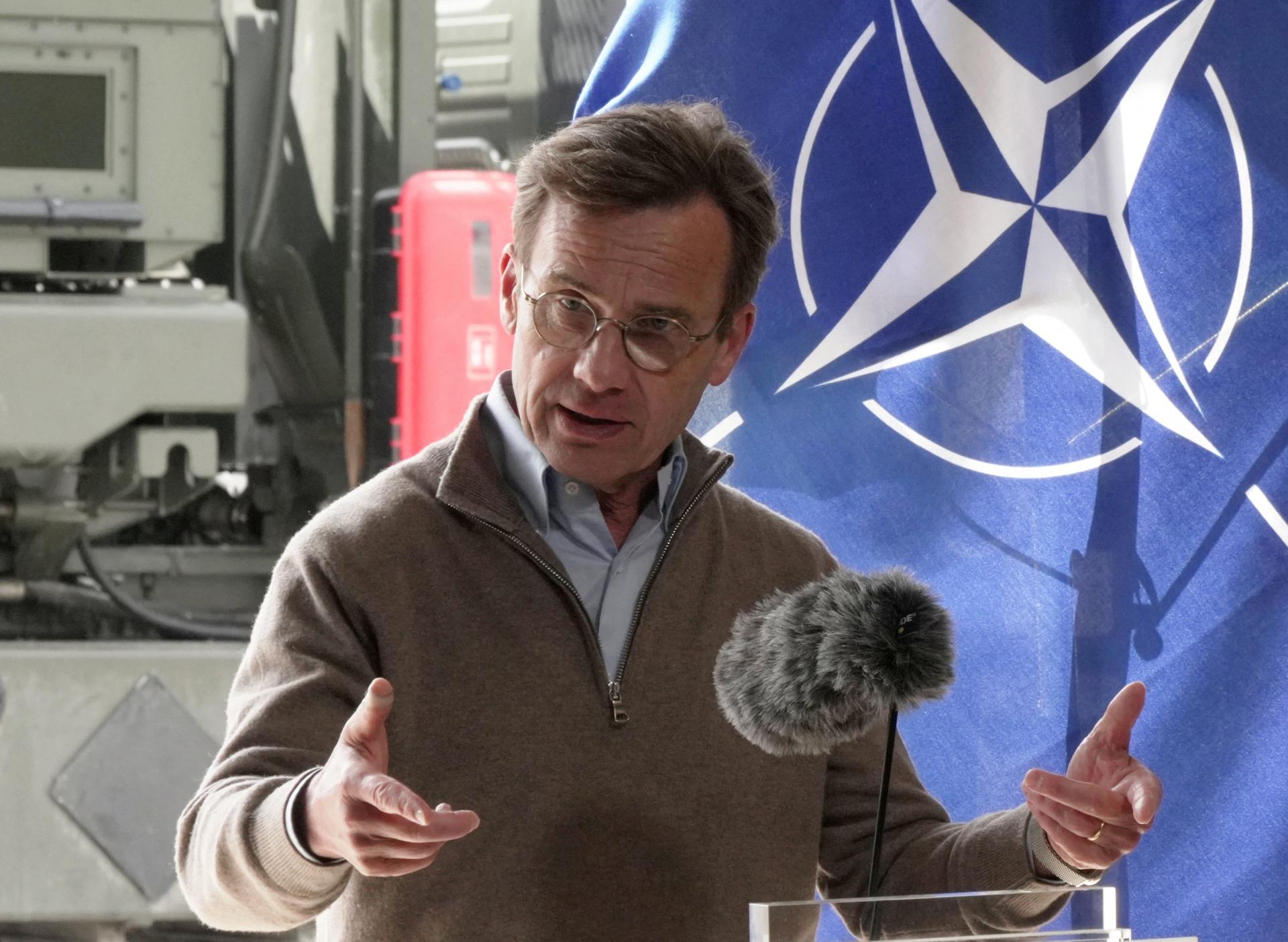 Mnohé členské štáty NATO nevynakladajú dosť peňazí na podporu Ukrajiny, tvrdí Rutte