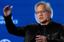 &Scaron;&eacute;f najv&auml;č&scaron;ej firmy sveta Nvidia Jensen Huang na konferencii v Beverly Hills, California. FOTO: REUTERS