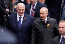 Bielorusk&yacute; prezident Alexandr Luka&scaron;enko a rusk&yacute; prezident Vladimir Putin. FOTO: REUTERS