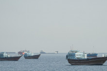Lode v Hormuzskom prielive. FOTO: Reuters