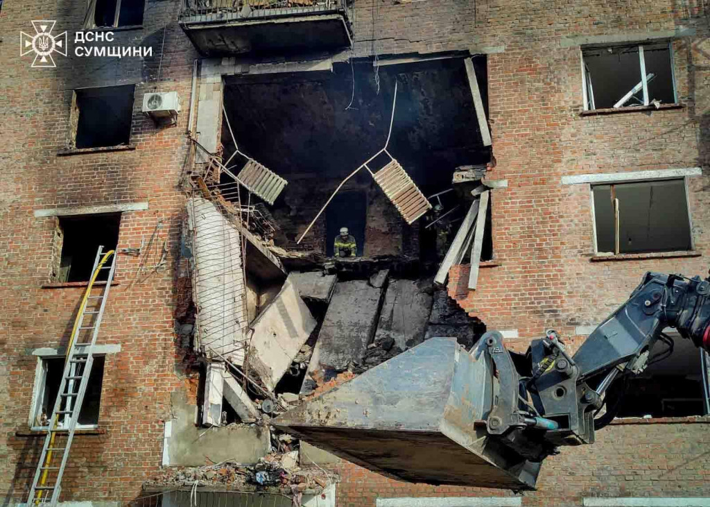 N&aacute;sledky ničiv&yacute;ch rusk&yacute;ch dronov&yacute;ch &uacute;tokov na Ukrajine. FOTO: TASR/AP