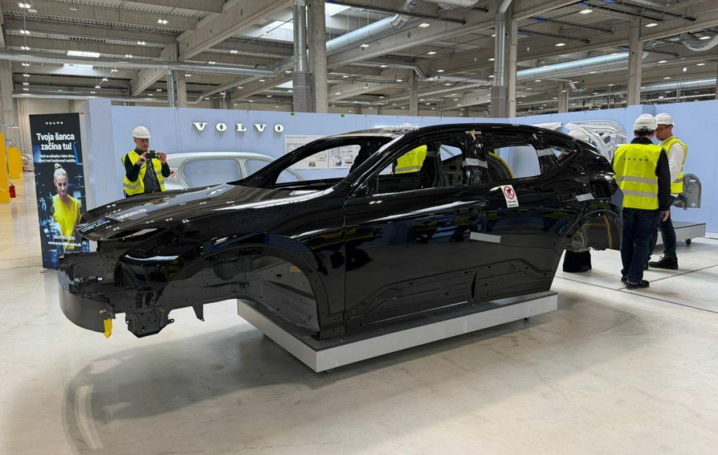 Z&aacute;vod Volvo Cars pri Ko&scaron;iciach. FOTO: HN/Akos Cs&eacute;pl&ouml;