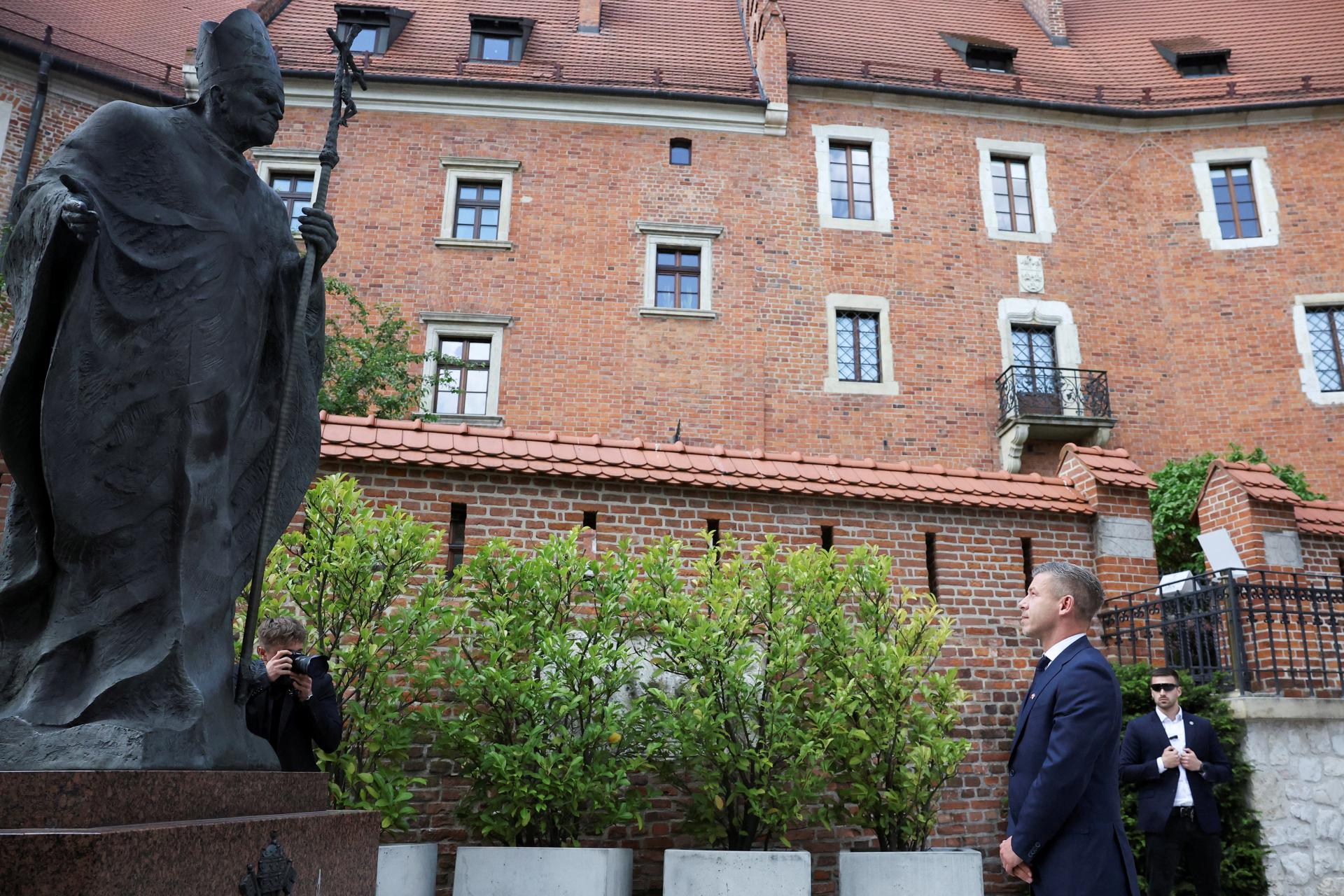 Prim&aacute;tor Krakova doplatil na kritiku dopravy aj zadlžovania. V referende ho občania odvolali