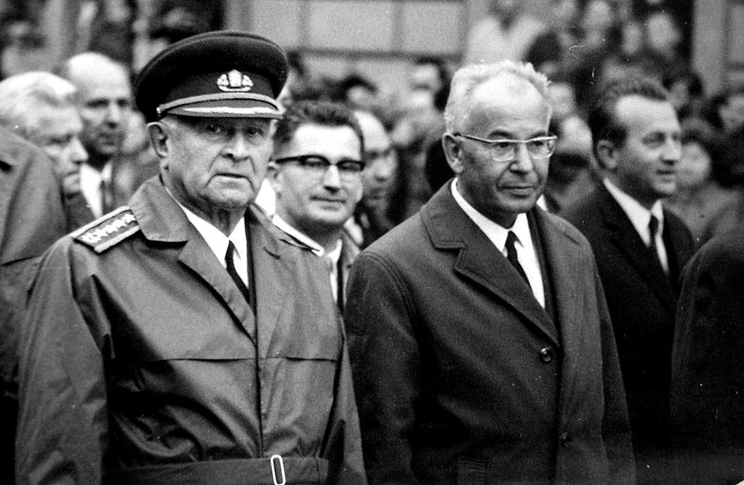 Chcel byť pápežom, stal sa prezidentom. V súkromí však Gustáv Husák zápasil s citmi, stratami aj samotou