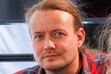 Historik so &scaron;pecializ&aacute;ciou na obdobie komunizmu v Československu a autor monografie Gust&aacute;v Hus&aacute;k, Michal Mach&aacute;ček. FOTO: arch&iacute;v M. Mach&aacute;čka