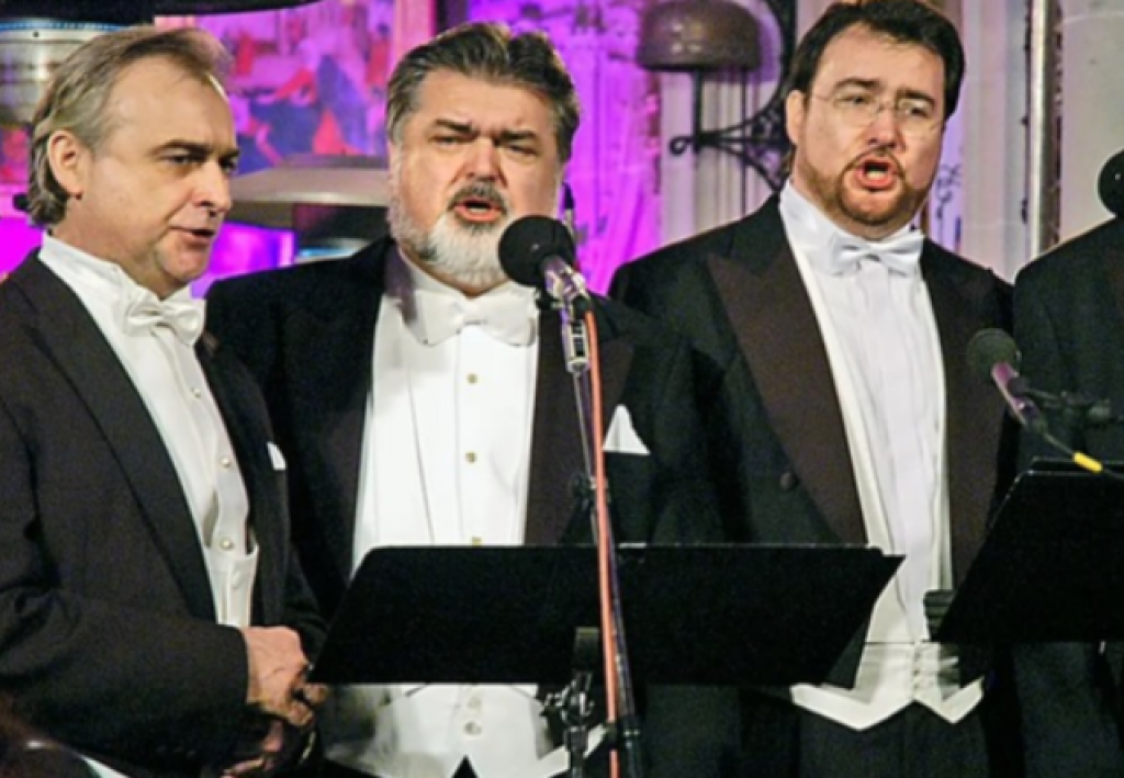 Pavol Dvorsk&yacute; (vľavo). FOTO: &Scaron;t&aacute;tna opera