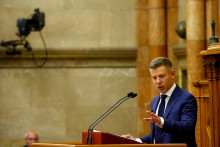 Nov&yacute; maďarsk&yacute; premi&eacute;r P&eacute;ter Magyar. FOTO: REUTERS