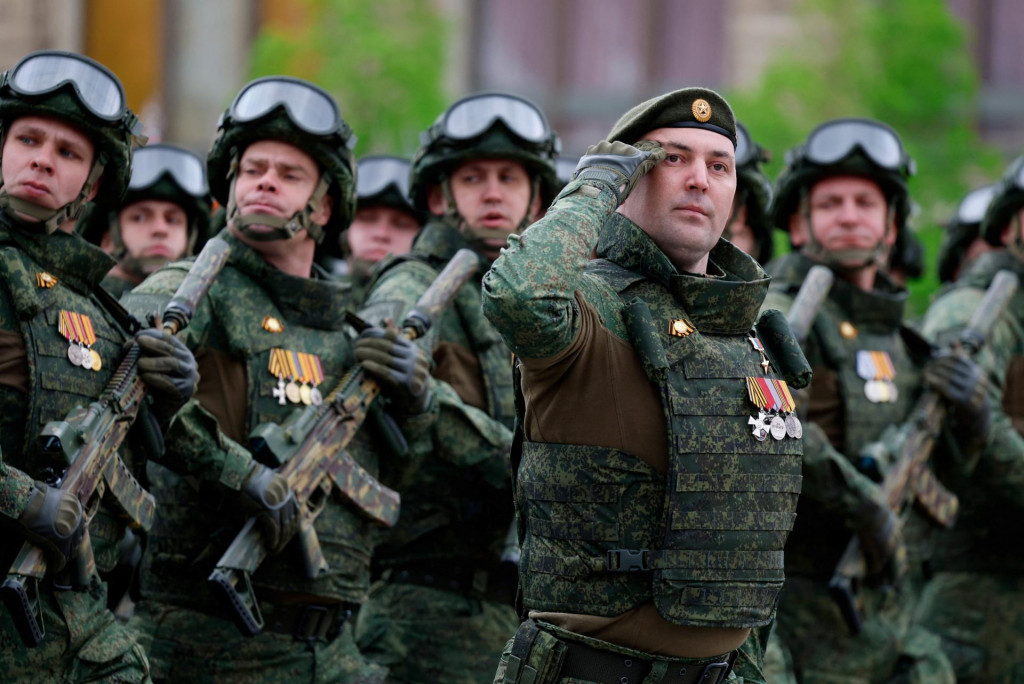 Rusk&iacute; vojaci. FOTO: Reuters